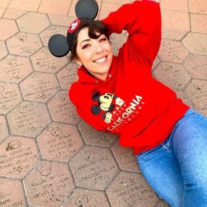 Meet your Posher, Sam